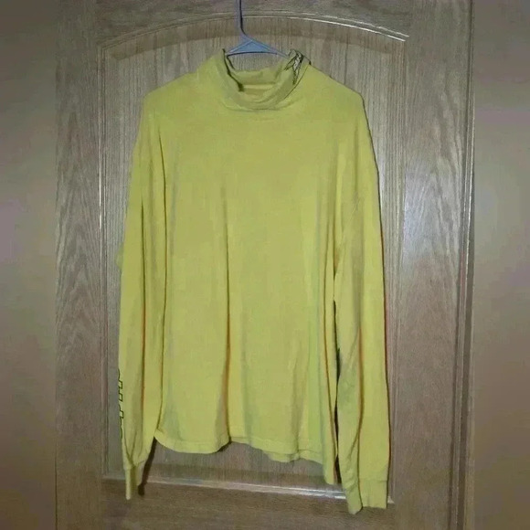 Vintage Skidoo yellow turtleneck - Picture 1 of 6
